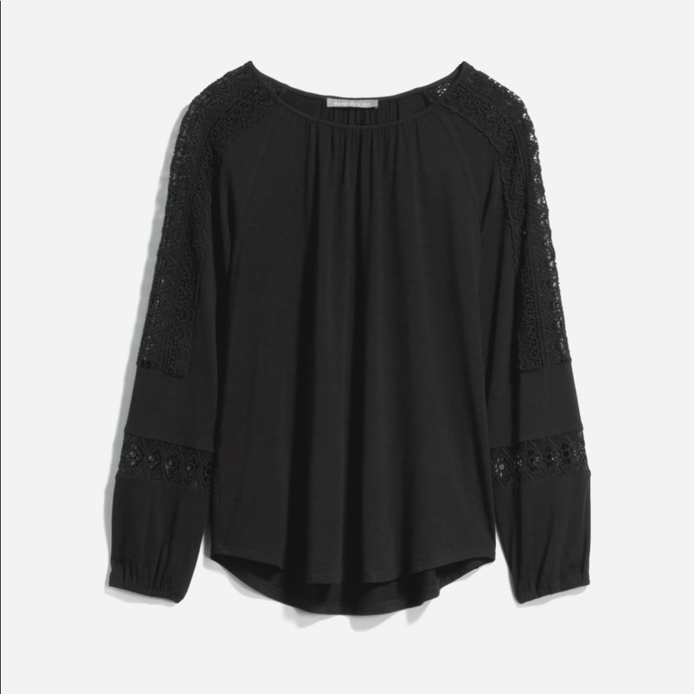 DANIEL RAINN Crochet Trim Top | Black | Medium